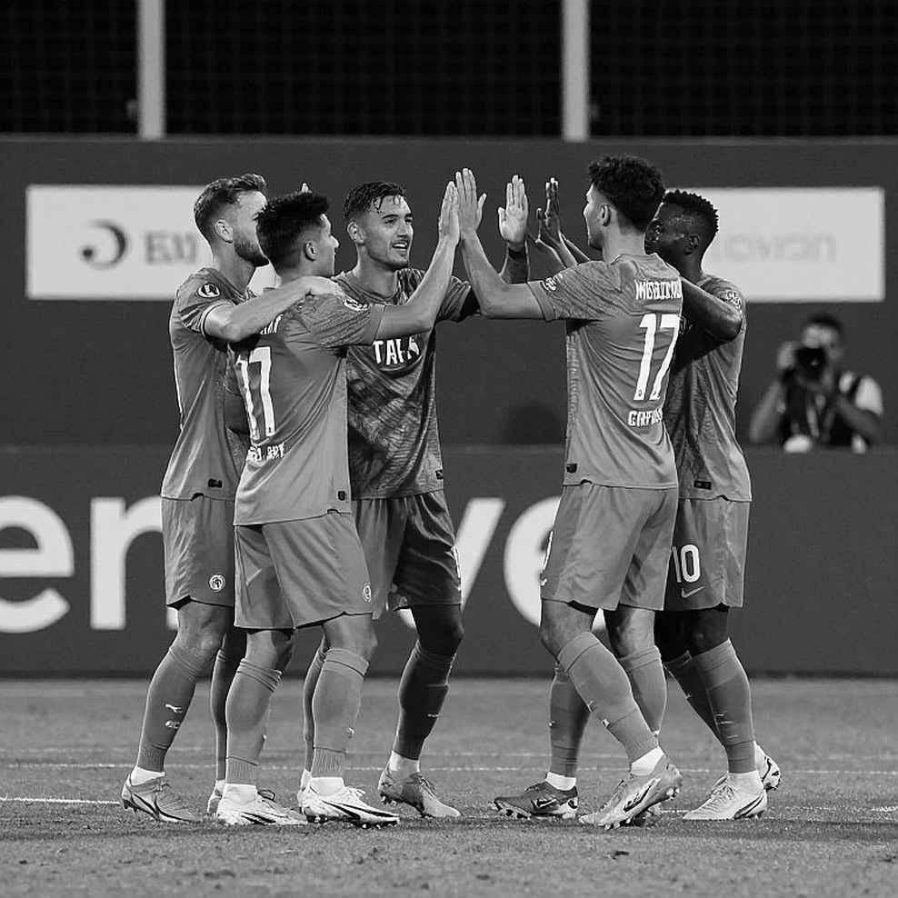 What Do Adou Minh and Williams Minh Hoang Add to Kim Sang Sik's Vietnam National Team? What Do Adou Minh and Williams Minh Hoang Add to Kim Sang Sik's Vietnam National Team?