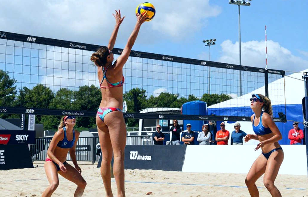 Top 16 đầu tiên của NCAA: Nebraska số 1, nhưng Texas 9-6 ở hạng 12 mới là chỗ đáng đọc