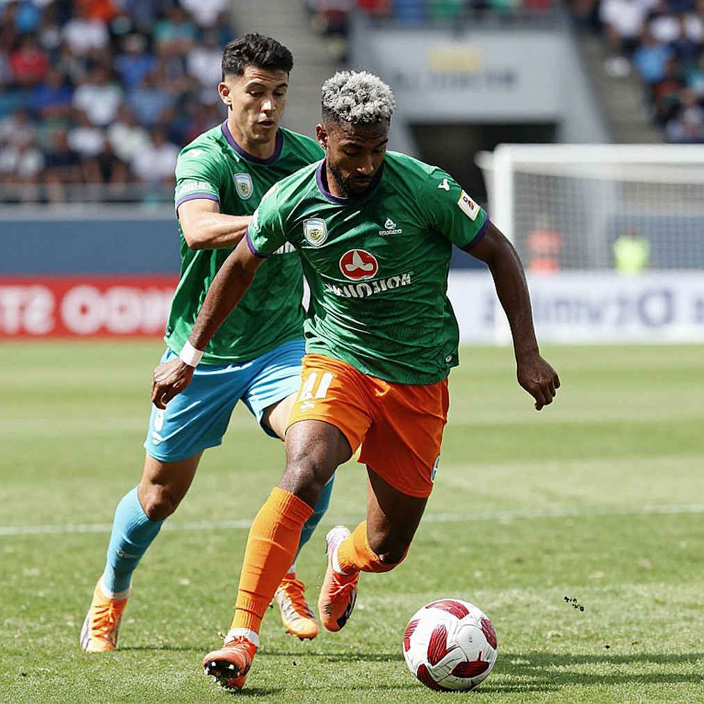 V.League và mùa chuyển nhượng tĩnh lặng: Bóng đá Việt Nam mua tương lai bằng sự kiên nhẫn
