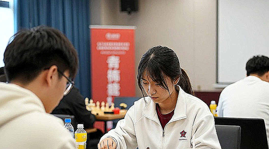 Nguyễn Xuân Son gãy chân ở Rajamangala và bài thơ còn dang dở của một thế hệ