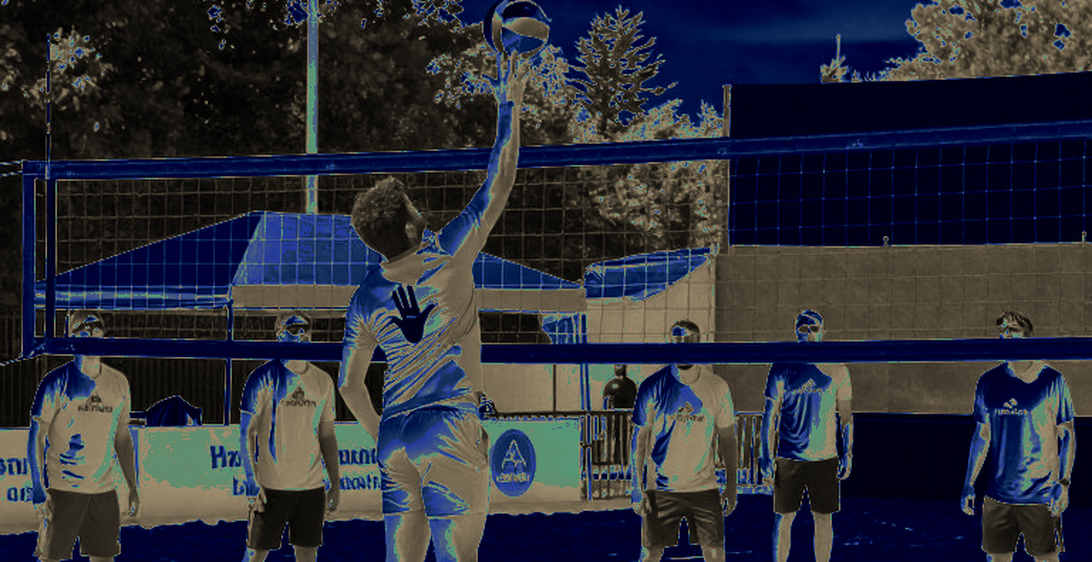 Nebraska hạ Creighton 3-0: Kỷ lục 15.405 khán giả và những gì tỷ số bỏ lại phía sau