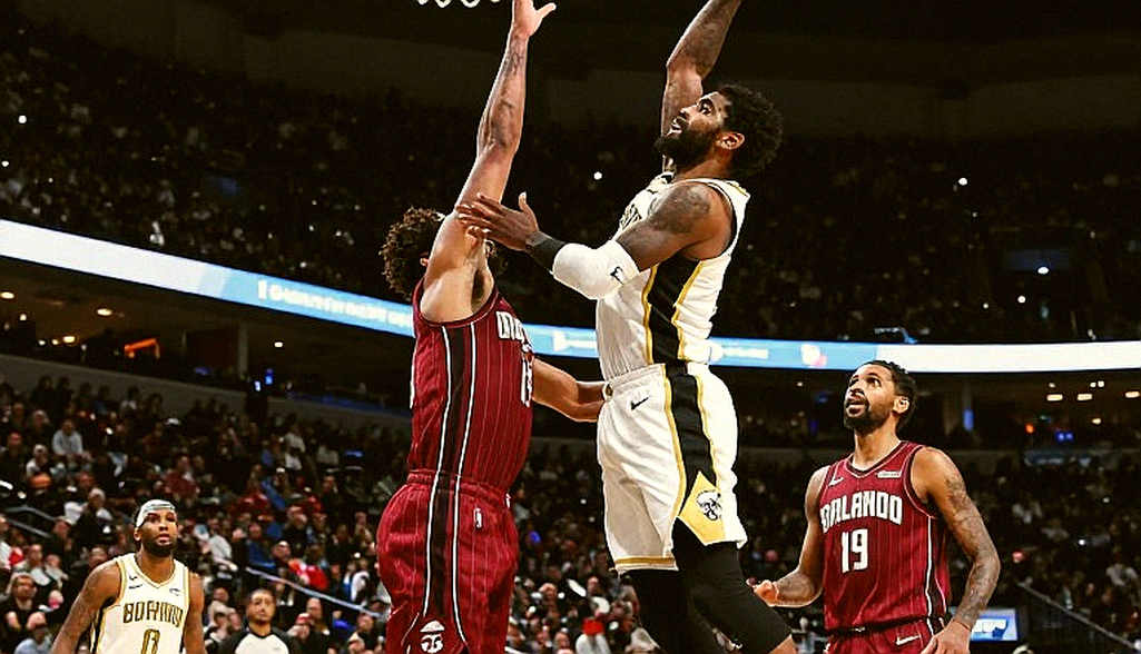 Eric Amsler đến Lakers: Một hệ thống không thể sao chép bằng một bản hợp đồng Eric Amsler đến Lakers: Một hệ thống không thể sao chép bằng một bản hợp đồng