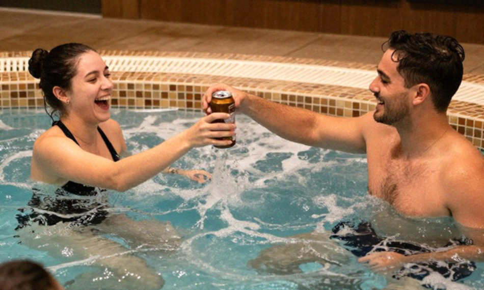Gianna Cook và ba giây ở 200 bướm: Đường chạy riêng về Monmouth Gianna Cook và ba giây ở 200 bướm: Đường chạy riêng về Monmouth